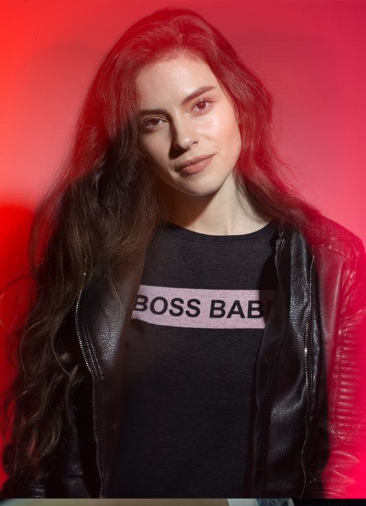 Simple Boss Babe Women T-shirt